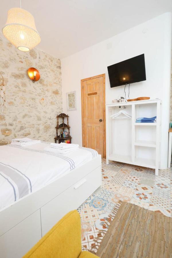Ravi Boutique Home - 1 Minute Walk From Beach Kalyves Exterior photo