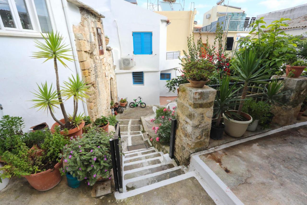 Ravi Boutique Home - 1 Minute Walk From Beach Kalyves Exterior photo